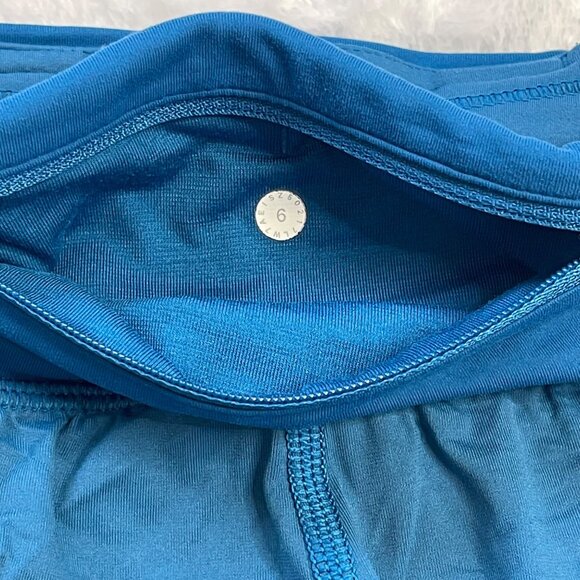 Lululemon Chase Me Short Women's Size 6 Whirlpool Blue 2.5" Running Athletic FLA - Picture 12 of 14